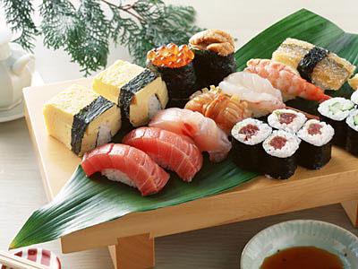 Inilah Kenapa Sushi Lebih Populer dari Sashimi